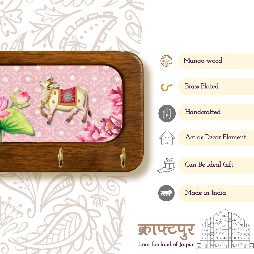 Pichwai Cow Wooden Keyholder