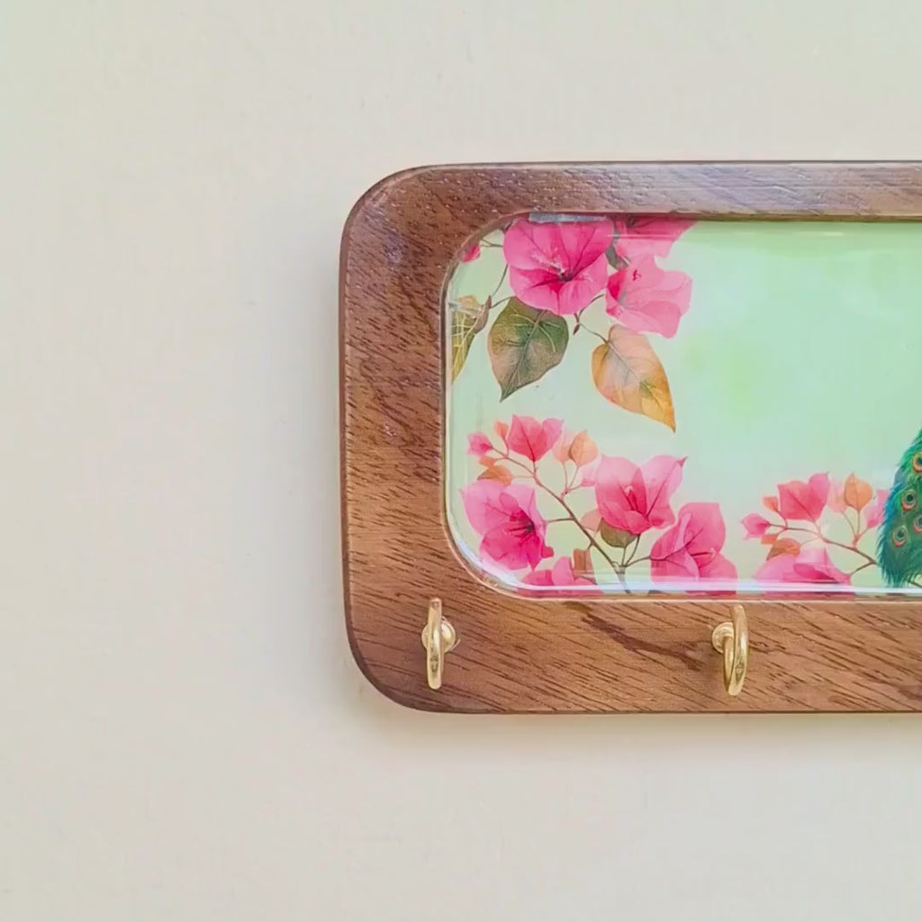 Peacock Keyholder 
