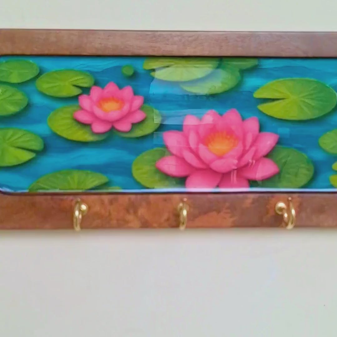Lotus Keyholder 
